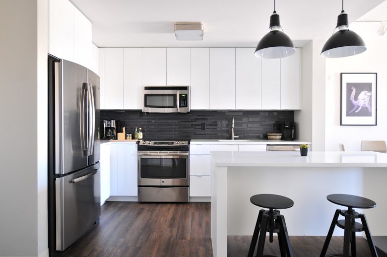 The Kitchen Appliance Revolution: Embracing Smart Tech for Everyday Cooking
